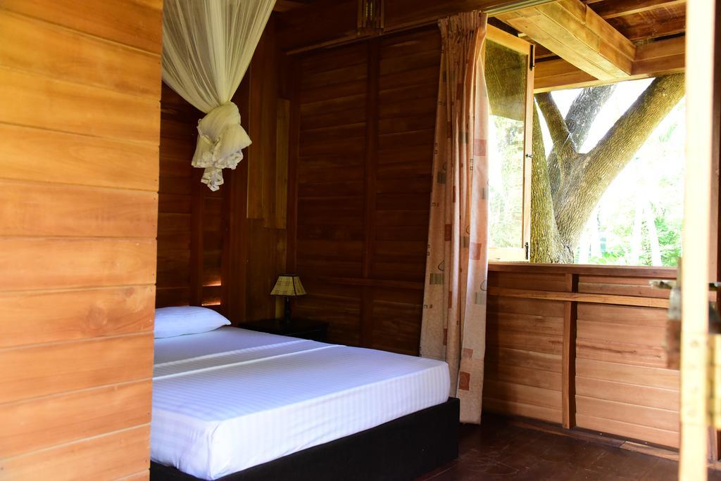 Bed and Breakfast Wilpattu Tree House Nochchiyagama Exterior foto